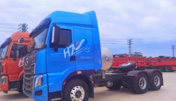 敏銳捕捉商機，高效跟進(jìn)客戶——商用車與物流事業(yè)部喜獲10臺540馬力LNG牽引車訂單